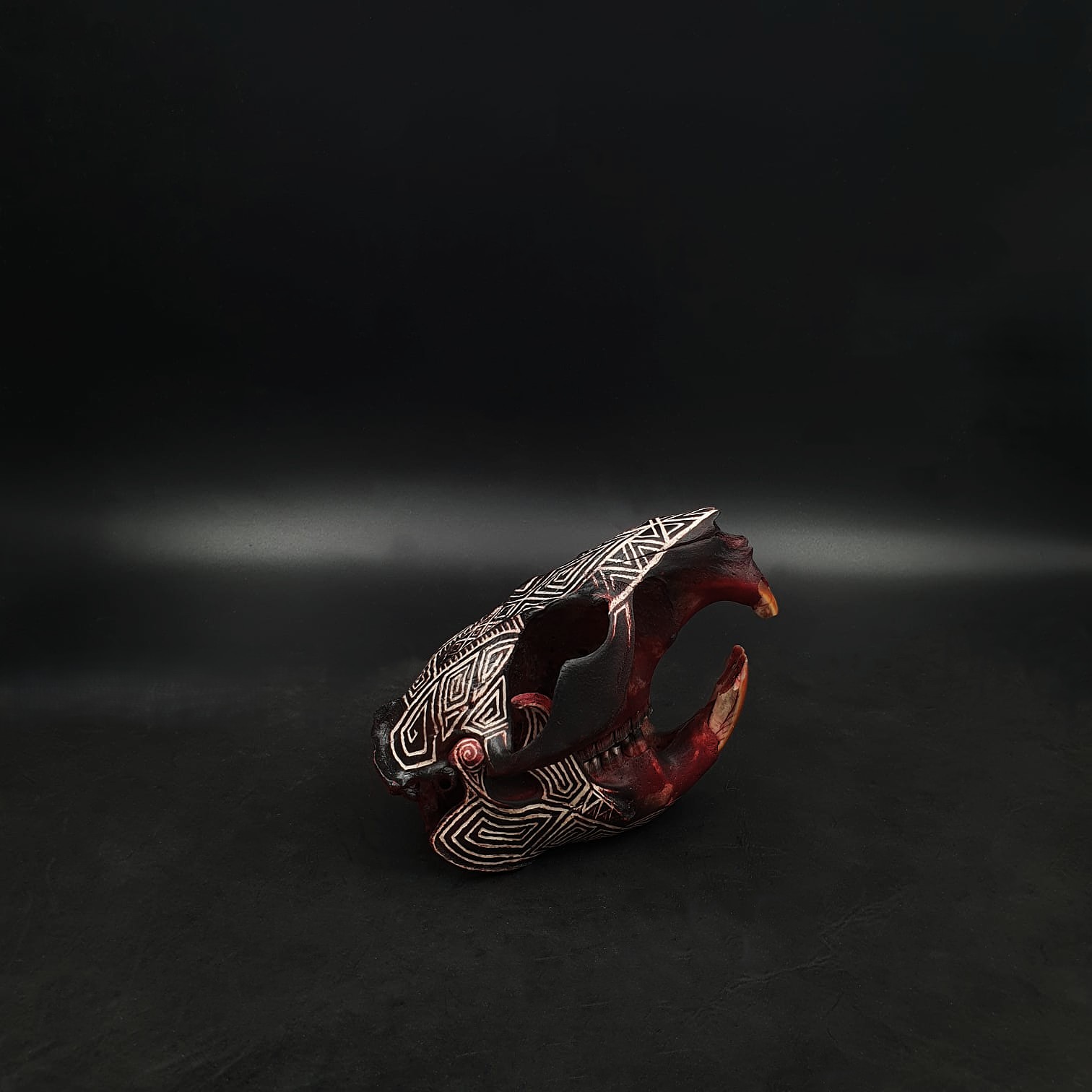 majavankallo kuvioitu pun-musta